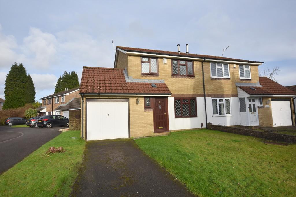 61 Silver Birch Close, Cardiff, CF14 1EP 3 bed semidetached house £