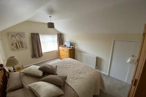 16 Brookside Road, Barton Under Needwood, Burton-on-trent, DE13 8JW