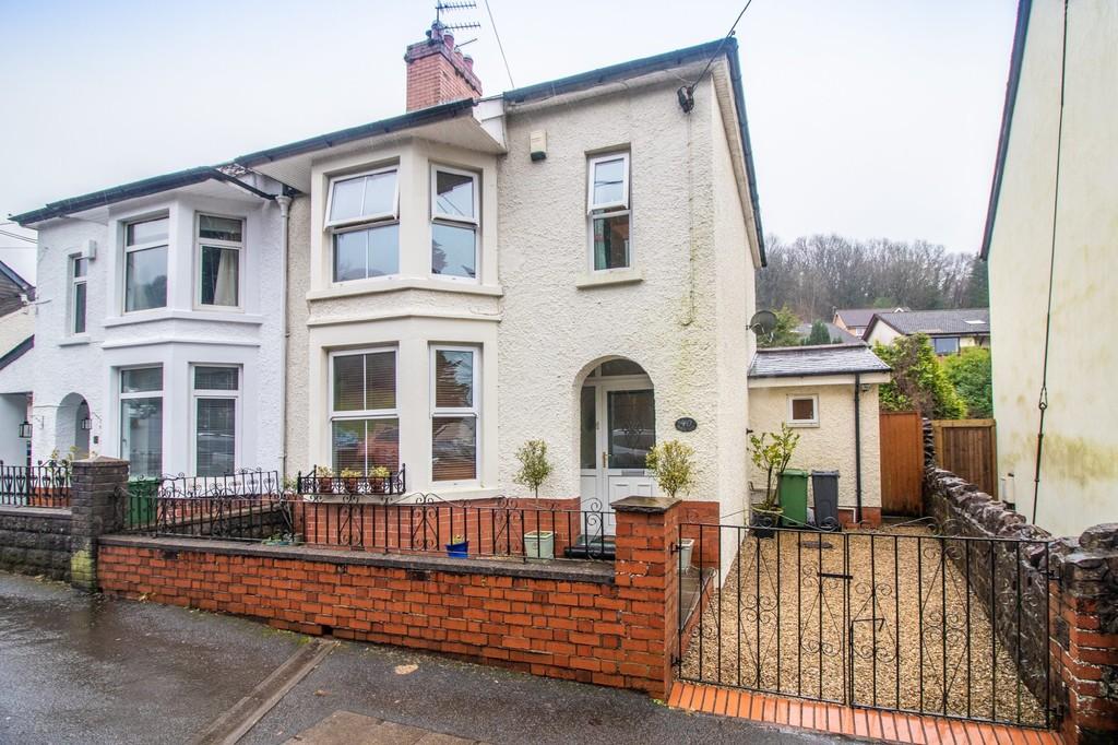 Mill Road, Tongwynlais 3 bed semidetached house £349,950