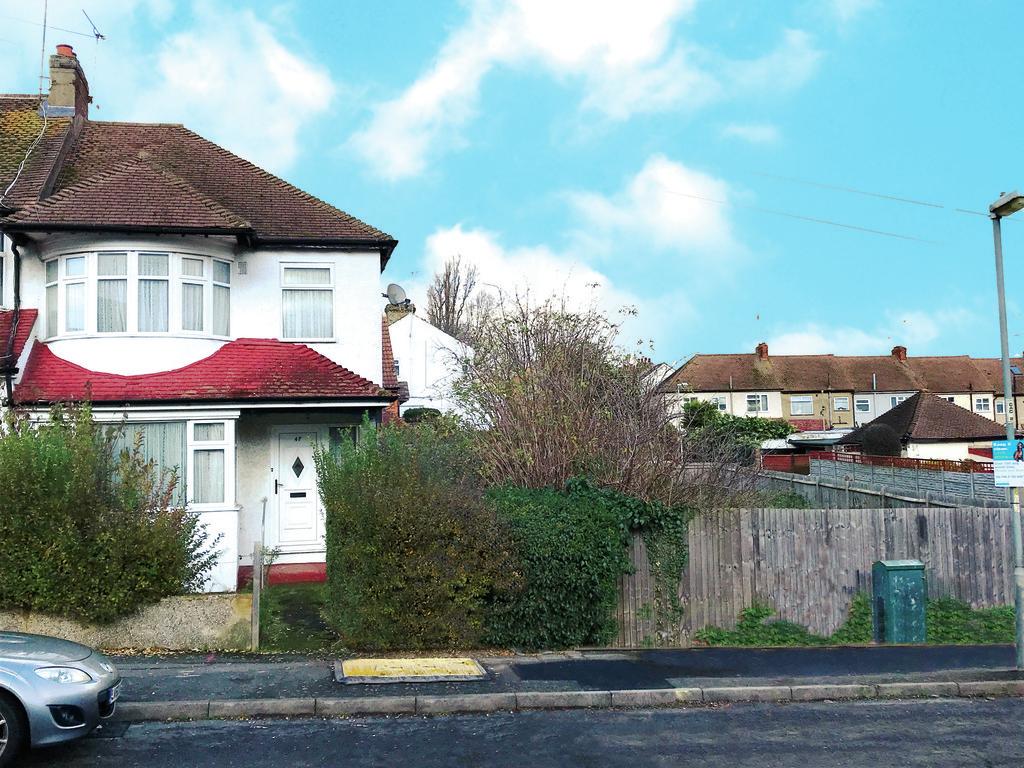 Castlemaine Avenue, Gillingham, ME7 Plot £1,000