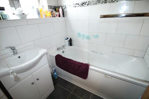 12 Barden Close, Batley, WF17 7JG