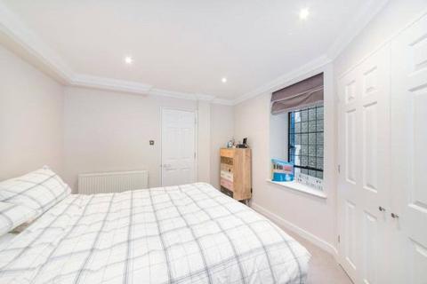 1 bedroom apartment to rent, St. Peters Church Court, 40 Devonia Road, London, N1