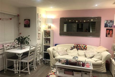undefined, Hathaway Close, Ruislip, HA4