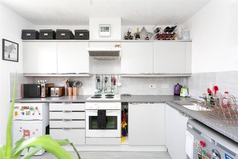 1 bedroom apartment for sale, Anglian Close, Watford, Hertfordshire, WD24