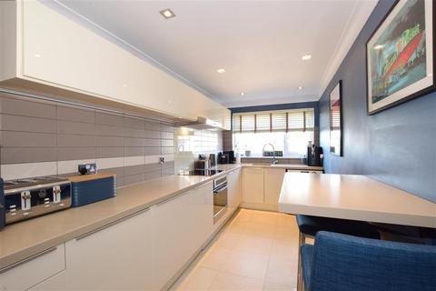 18 Downview Road, Yapton, Arundel, BN18 0HJ
