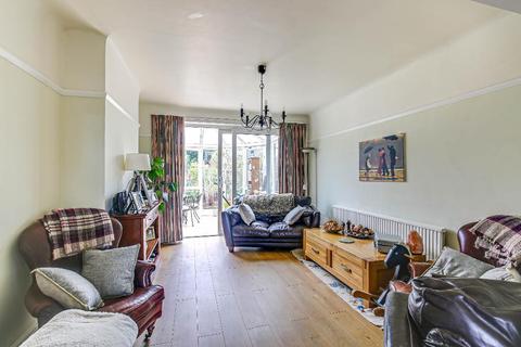 9 Norfolk Avenue, South Croydon, CR2 8BT