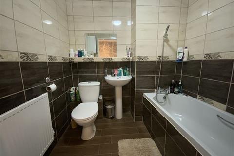 14 Tudor Close, Sheffield, S9 5AS
