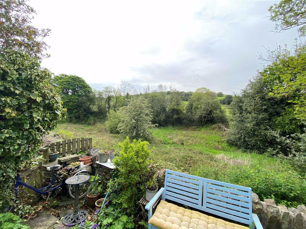 Laneside Road, New Mills, High Peak 2 bed end of terrace house £255,000