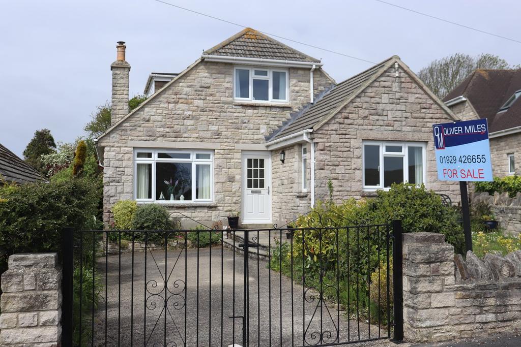 Bay Crescent, Swanage, BH19 3 bed bungalow £665,000