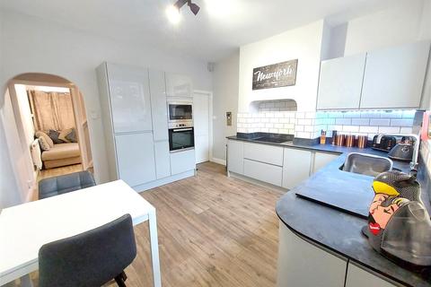 152 Baxter Avenue, Kidderminster, DY10 2EX