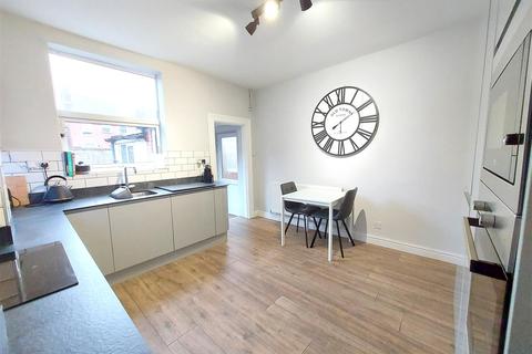 152 Baxter Avenue, Kidderminster, DY10 2EX