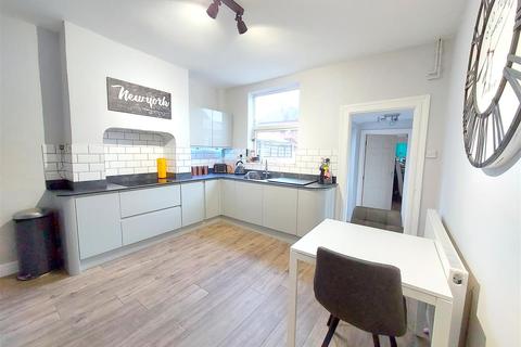 152 Baxter Avenue, Kidderminster, DY10 2EX