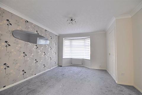 15 Bearcroft Avenue, Great Meadow, Worcester, WR4 0DR