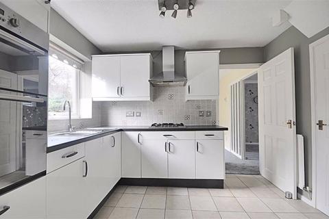 15 Bearcroft Avenue, Great Meadow, Worcester, WR4 0DR