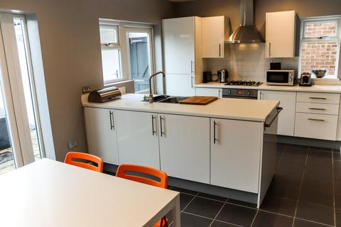 140 Beanfield Avenue, Coventry, CV3 6NX