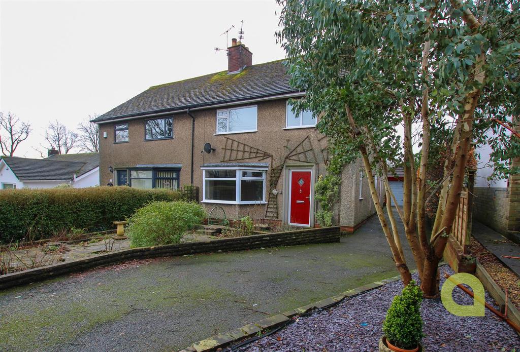 Arbory Drive, Padiham, BB12 3 bed semidetached house £195,000