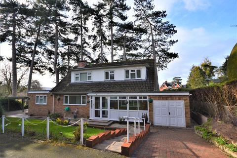 10 Judges Close, Hereford, HR1 2TW