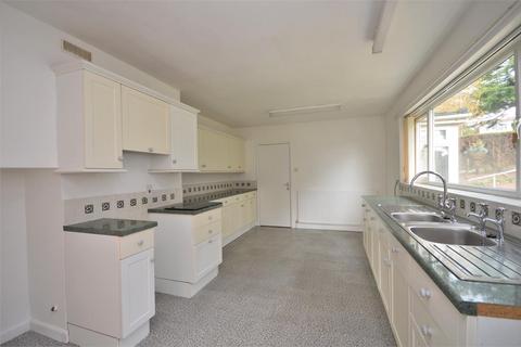 10 Judges Close, Hereford, HR1 2TW