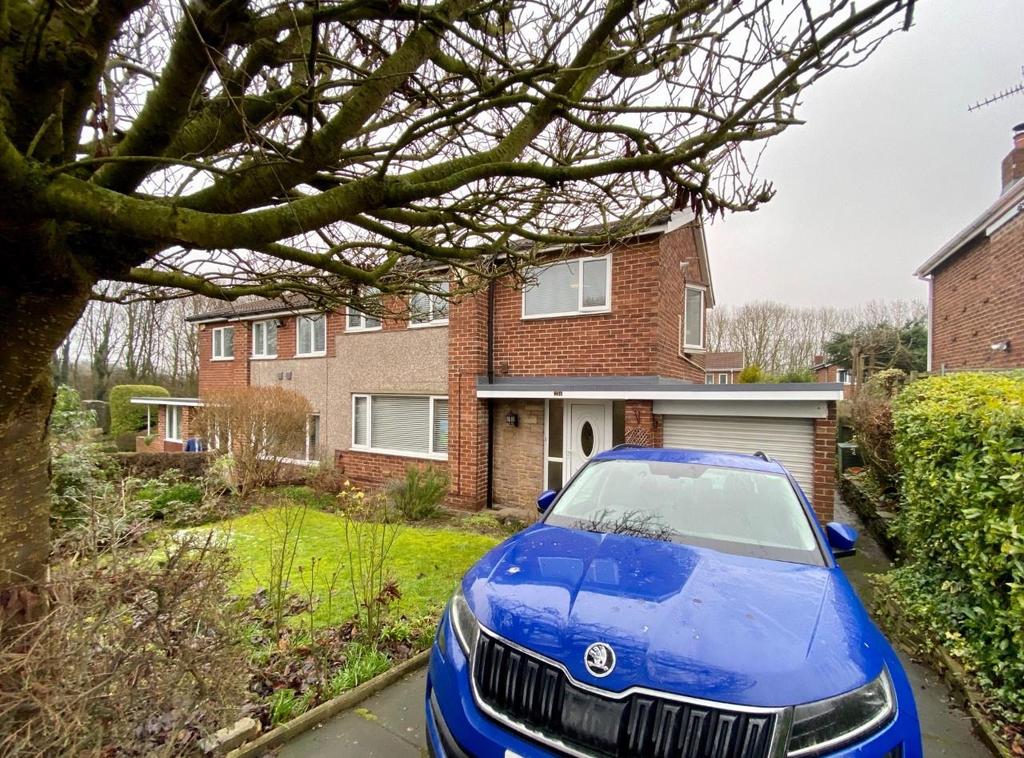 Park Lea, East Herrington, Sunderland 3 bed semidetached house £180,000
