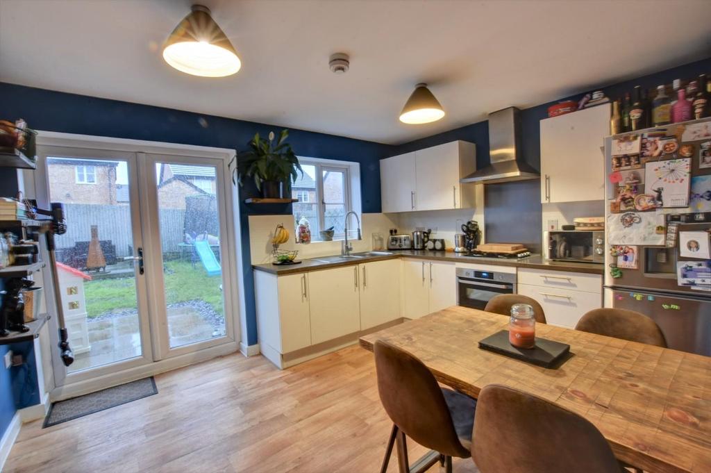 Ribble Avenue, Burnley 3 bed end of terrace house £129,950