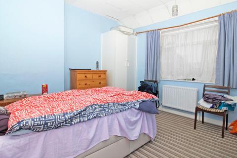 1 The Green, Bromley, BR1 5LS