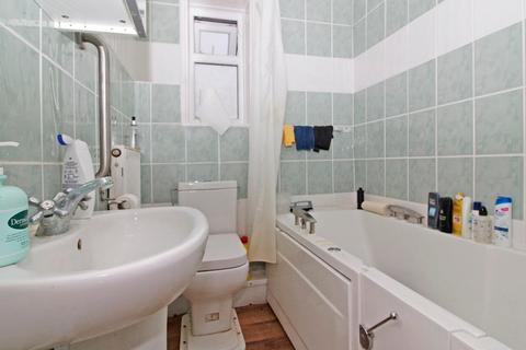 1 The Green, Bromley, BR1 5LS