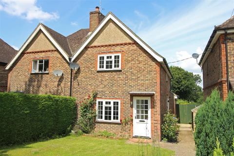 41 Bell Road, Warnham, Horsham, RH12 3QJ
