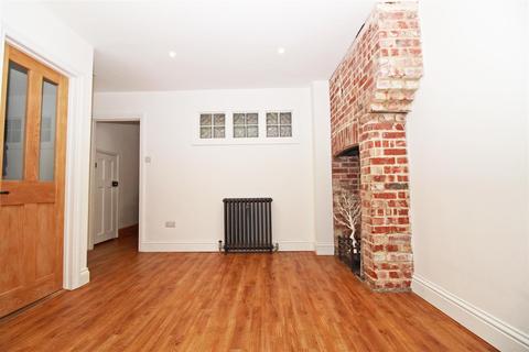 41 Bell Road, Warnham, Horsham, RH12 3QJ