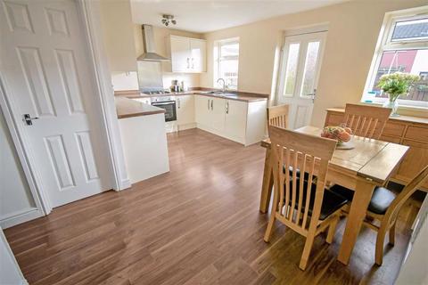 107 Digby Garth, Bransholme, Hull, HU7 4NN