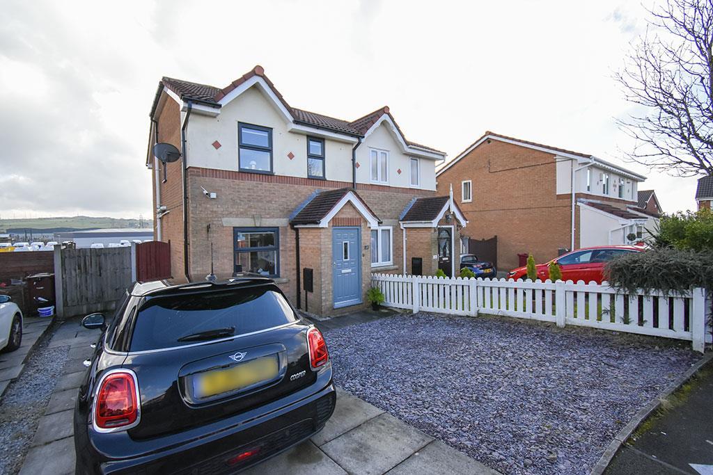 Wisteria Drive, Lower Darwen, Darwen 2 bed semidetached house £130,000