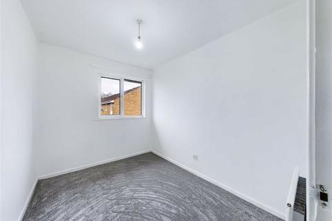 73 Unwin Road, Cheltenham, GL51 6TN
