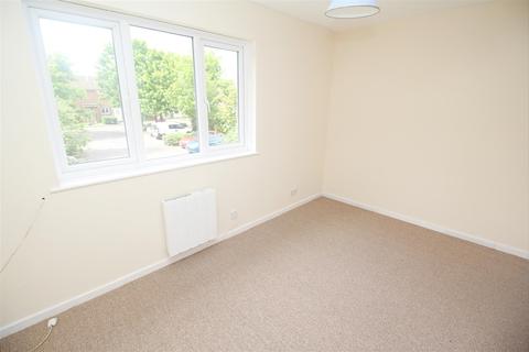 64 Denmead, Two Mile Ash, Milton Keynes, MK8 8JA