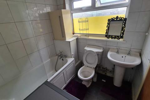 1 bedroom in a house share to rent, R4, Blackford Road, Sparkhill, B11 3SH