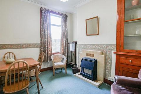 6 Harrowdene Road, Bristol, BS4 2JD