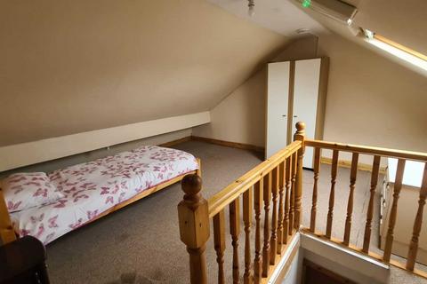 1 bedroom in a house share to rent, Room 4, Blackford Road, Sparkhill, B11 3SH