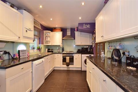 10 Penrhyn Crescent, London, E17 5BH