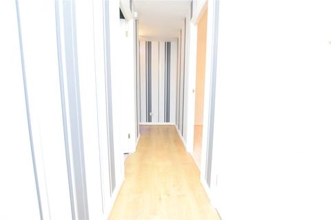 23 Marwell Close, Romford, RM1 2TE