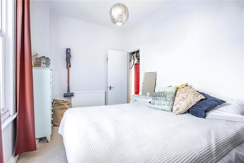 66d Nightingale Road, London, E5 8NB