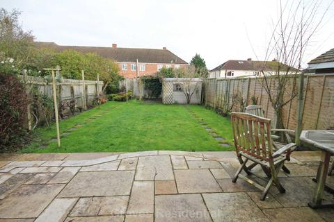 39 Bazalgette Gardens, New Malden, KT3 5HF