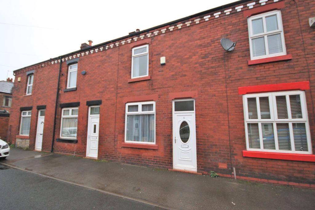 Crown Street, Poolstock, Wigan, WN3 5BL 2 bed terraced house £85,000