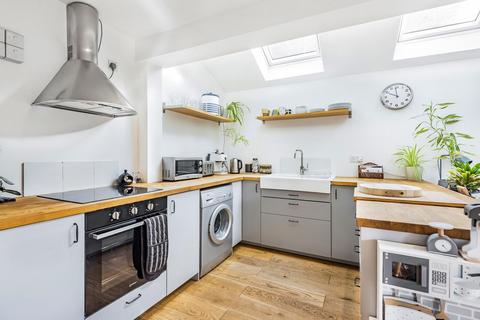 40a Tritton Road, London, SE21 8DE