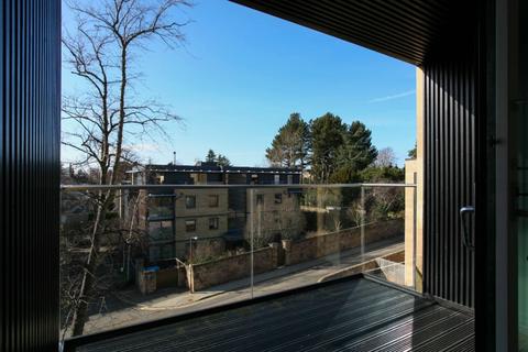 2 bedroom flat to rent, Woodcroft Road, Morningside, Edinburgh, EH10