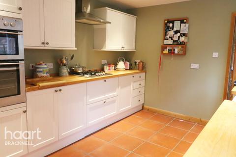 40 Nursery Lane, Ascot, SL5 8PY