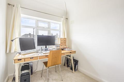 4 Scotsdale Road, London, SE12 8BP