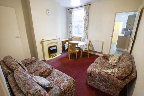 29 Dogpool Lane, Birmingham, B30 2XN