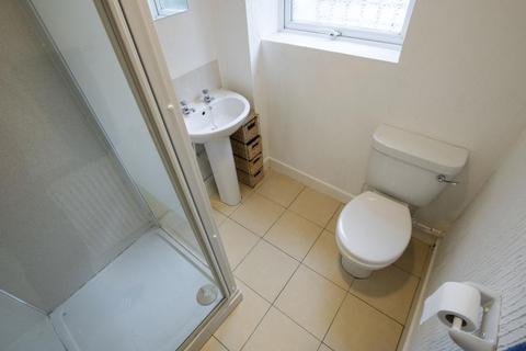 29 Dogpool Lane, Birmingham, B30 2XN
