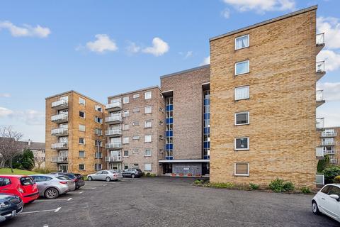 3 bedroom flat to rent, Whittingehame Court, 3 Daventry Drive, Kelvindale, Glasgow, G12 0BQ