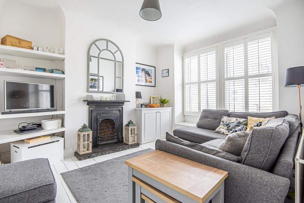 Fairlight Road, Tooting 4 bed £635,000
