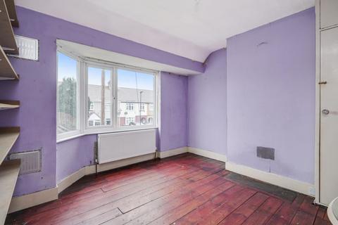 117 Waye Avenue, Hounslow, TW5 9SQ