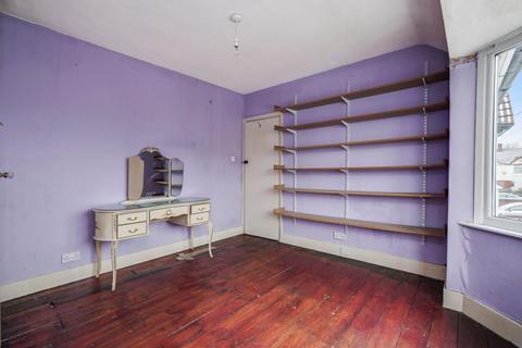 117 Waye Avenue, Hounslow, TW5 9SQ